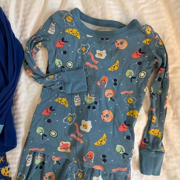 Lands end size 6 long sleeve PJ bundle - Picture 2 of 7